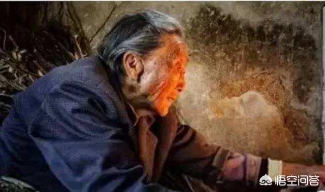 免费打工20年救母亲,15年如一日，重庆汉子王显强打工背着母亲，你怎么看？