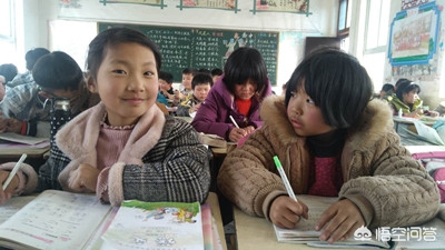 多地中学发布发型令,初一发型标准？