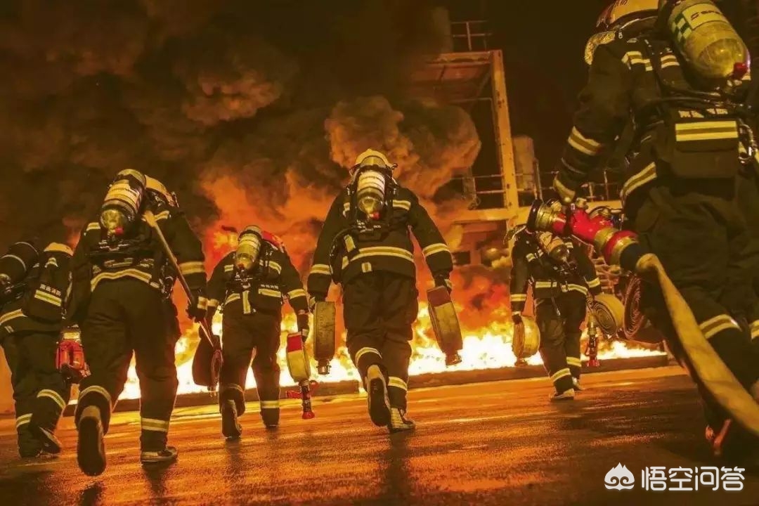 上海展览中心起火,上海展览中心起火事件