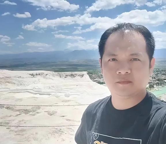 清华学霸晒1.67亿年薪,清华北大的学历和年薪百万,你会选择哪个?