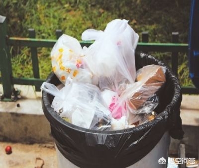 保安将外卖扔垃圾桶,保安把外卖扔了怎么处理? 保安将外卖扔垃圾桶,保安把外卖扔了怎么处理?