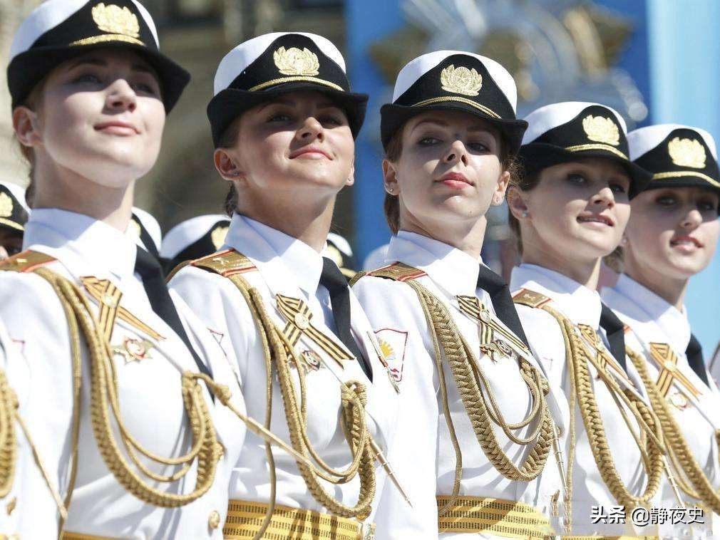 普京出席联合军演,面对北约挑衅，俄军举行大规模军演反制，普京不怕俄罗斯被拖垮？