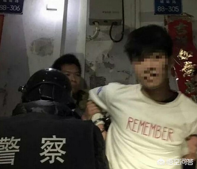 17岁男子杀害前女友,如何看待广西玉林17岁男子持刀挟持前女友，扬言要同归于尽？