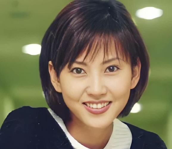 韩93岁娃娃脸女校长,韩国女演员娃娃脸