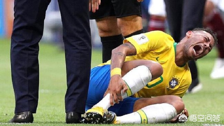 女生在法被恶汉袭击,莱因克尔调侃内马尔为场上“痛点最低”，是场上受伤最疼的球员，大家怎么看？