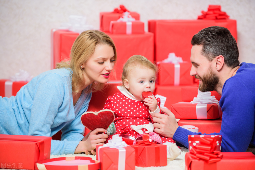 女子凌晨街头产子,半夜生孩子没有车怎么办？