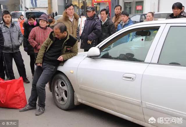 一年碰瓷15次被行拘,男子2年跳槽20次告15个东家，被法院认定职业碰瓷，您怎么看？