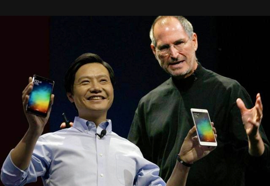 雷军回应对标苹果,任正非。还有雷军都用苹果手机？为啥不用用自家产的手机啊？