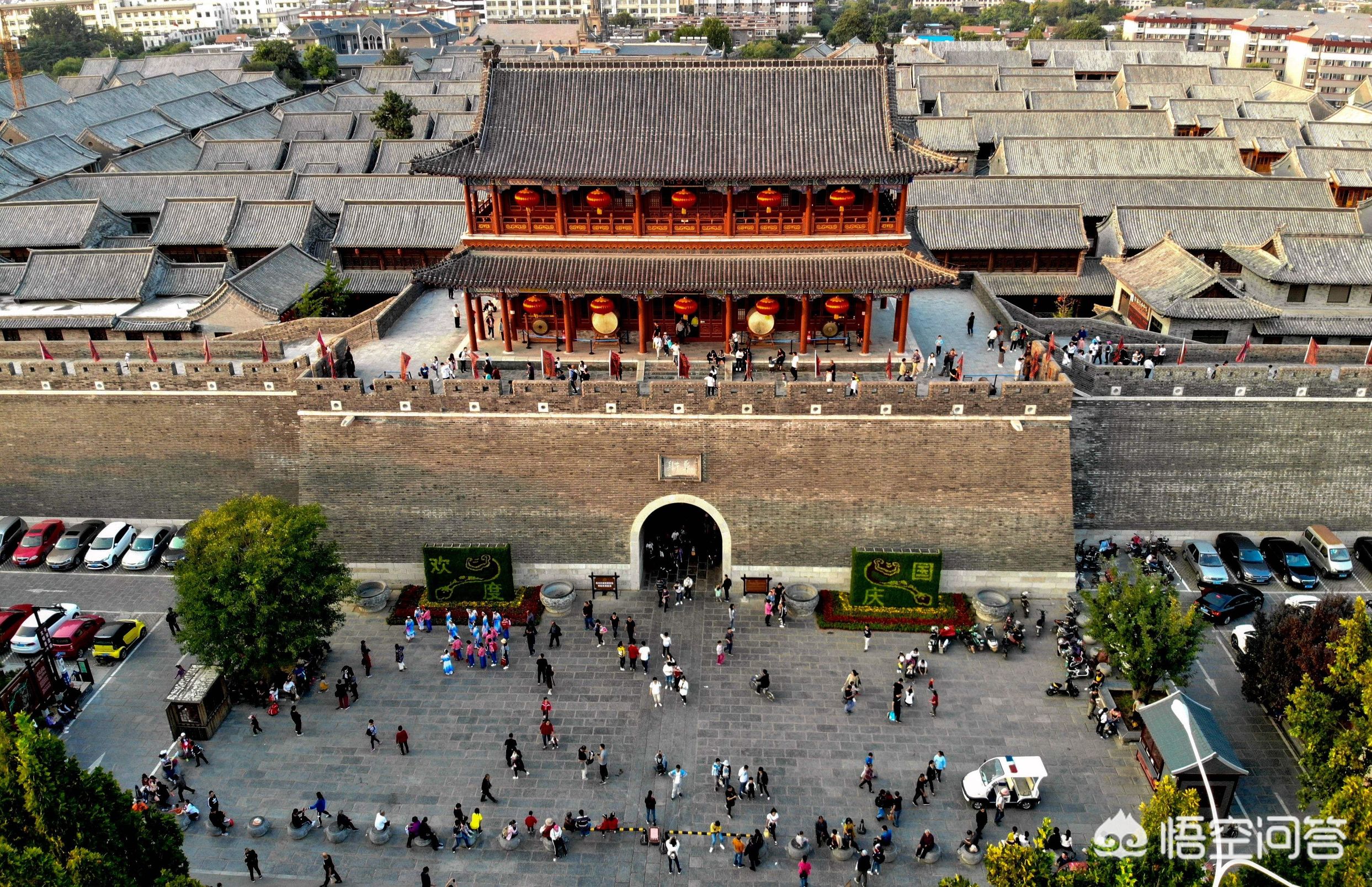 青岛小车撞人1死3伤,青岛小车撞人1死3伤案件