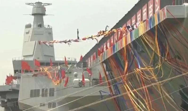 福建舰训练顺利推进,国产航母「福建舰」下水,面对大国重器,你有哪些祝福? 福建舰训练顺利推进,国产航母「福建舰」下水,面对大国重器,你有哪些祝福?