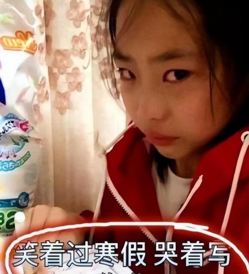 今天只有等放假状态,要放假了,继续留校很可能要封闭到寒假,回家的话又怕自己考研状态不好,可以给点建议吗?