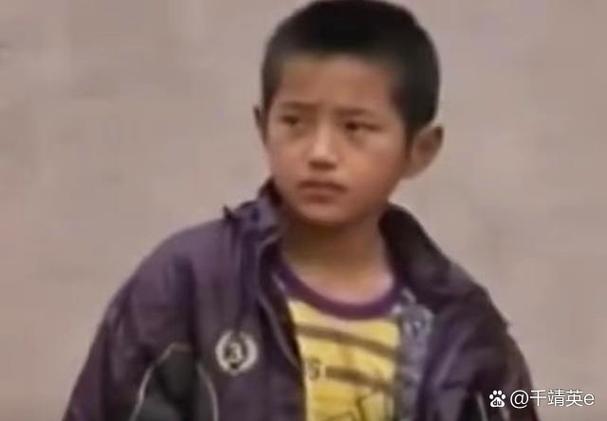 男孩枪杀亲人判100年,日本23岁大学生射杀四位亲人,杀人原因不明,这是怎么回事?