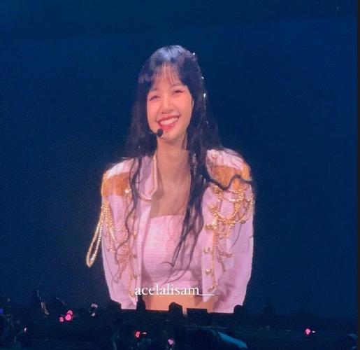 演唱会丢失11万手镯,lisa手镯掉是哪场演唱会?