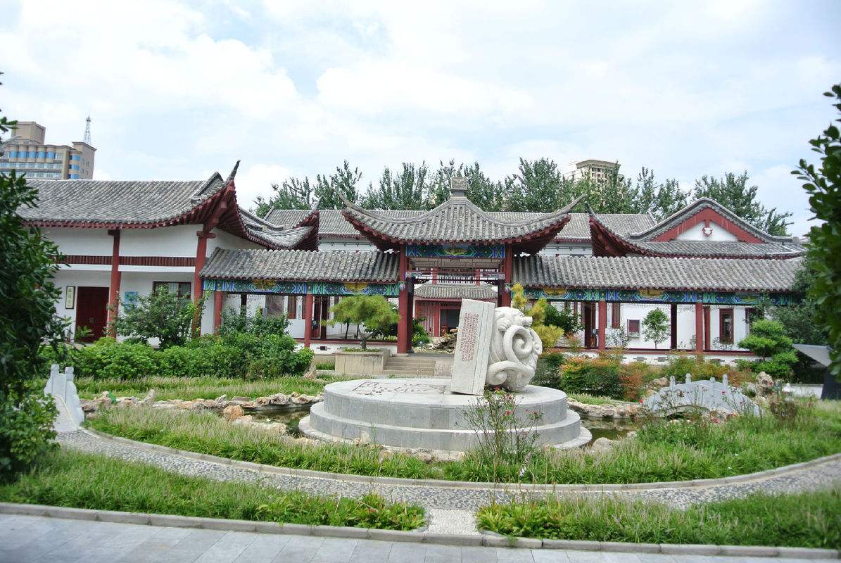 350名被困游客获救,350名被困游客获救视频