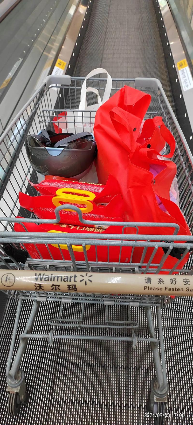 武汉超大月饼重388斤,华美月饼为什么都在武汉发货?