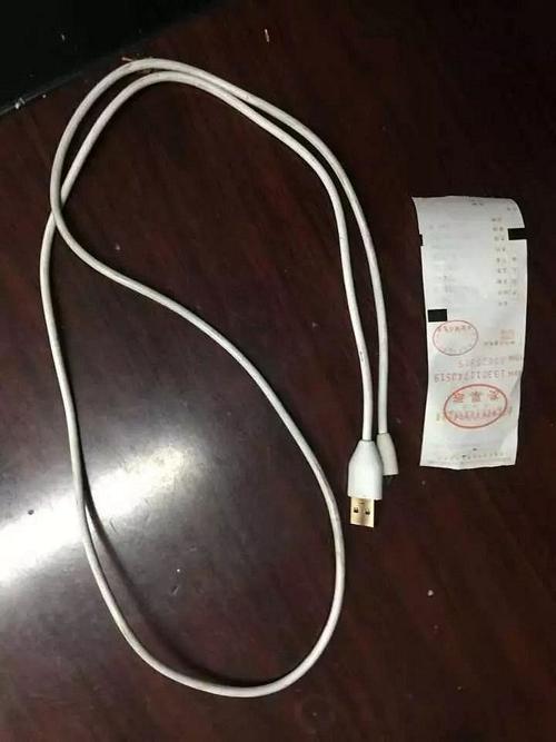 免费充电线遭扯断,免费充电线会不会盗取信息