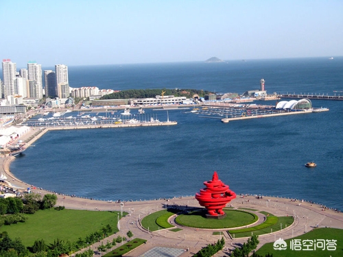 出租车冲入餐厅5人伤,出租车司机饭店 出租车冲入餐厅5人伤,出租车司机饭店