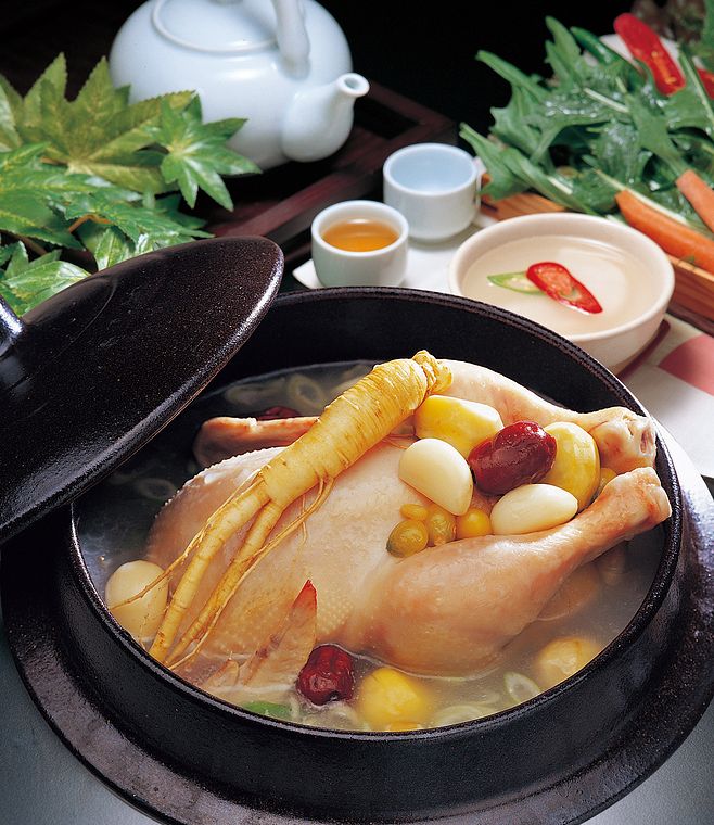 辟谣高反女孩被抛弃,近日，一鸡汤博主发莫言名句，反被莫言辟谣。你看过哪些奇葩的“假鸡汤”？你认为“鸡汤文”真的有用吗？