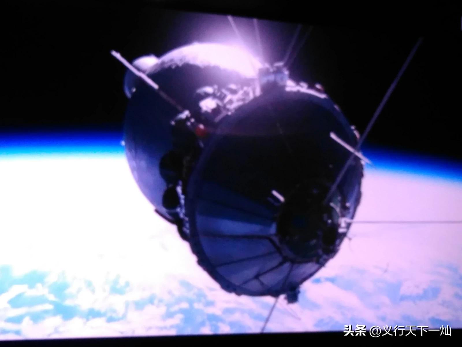 地球首破气候临界点,人类如何应对灾难性气候临界点事件？