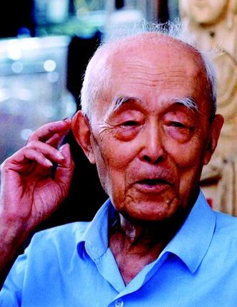 101岁奶奶长寿秘诀,鹤壁101岁老人彭玉然的长寿经,心态好心里不藏事, 你怎么看?