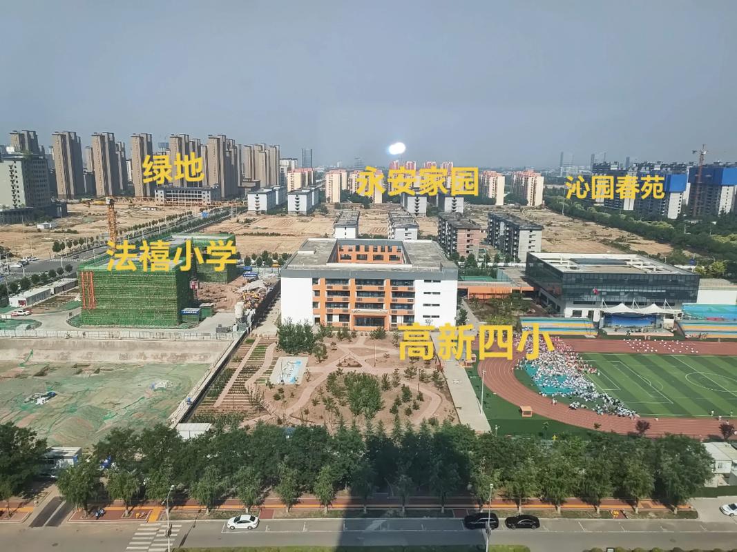 小学将操场建楼顶上,楼顶操场安全吗?