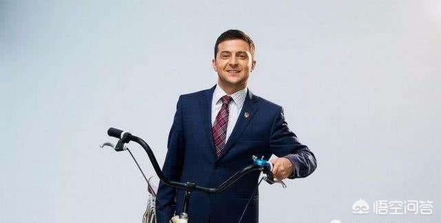 泽连斯基已抵华盛顿,乌克兰侯任总统泽连斯基发誓,要当华盛顿那样有良心的领导者,他的理想能变现吗? 泽连斯基已抵华盛顿,乌克兰侯任总统泽连斯基发誓,要当华盛顿那样有良心的领导者,他的理想能变现吗?