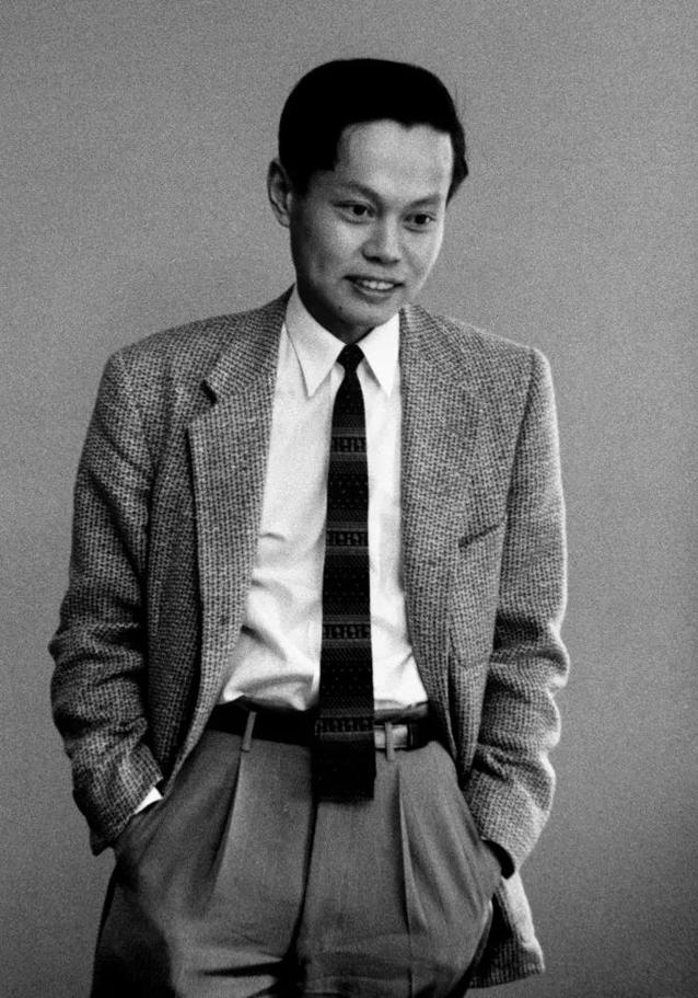 清华大学悼念杨振宁,杨振宁什么时候去清华任教的?