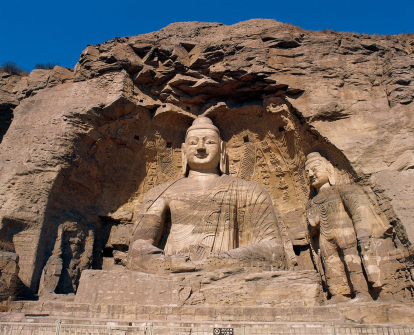 石窟大佛前办时装秀,云冈石窟大佛下巴哪儿去了? 石窟大佛前办时装秀,云冈石窟大佛下巴哪儿去了?