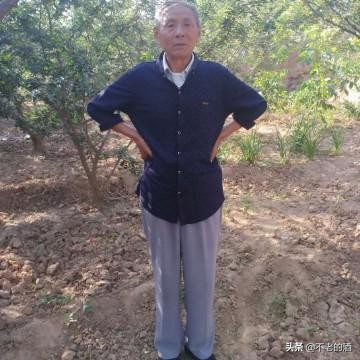 老夫妇扎堆领结婚证,“无证老夫妻”也可以补办结婚证？