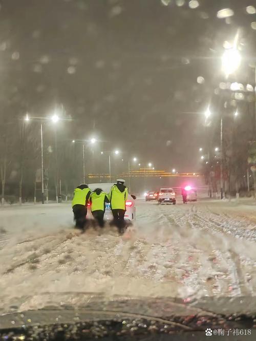 河南多地下雪了,河南多地下雪的原因?