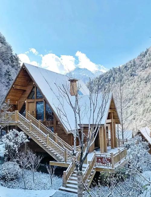 九寨沟初雪后如仙境,九寨沟雪景朋友圈?