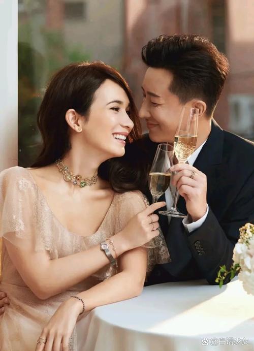 韩庚卢靖姗二胎得子,韩庚卢靖姗结婚了,你觉得他俩的爱情算是“势均力敌”吗?