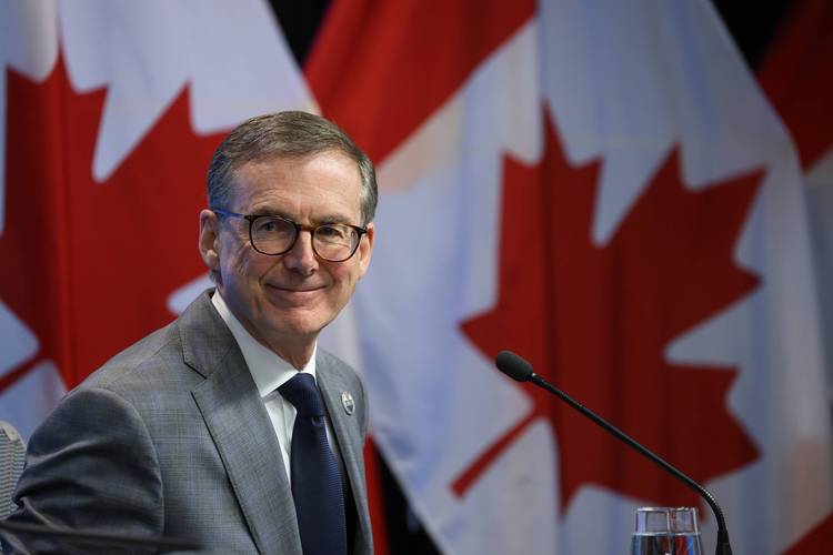 美国指责加拿大欺诈,网赌加拿大PC输了130个,负债85个,工资5K,戒赌了8个月了,怎么办?