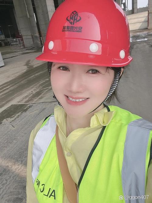 00后女孩毕业做焊工,00后女孩毕业做焊工怎么样