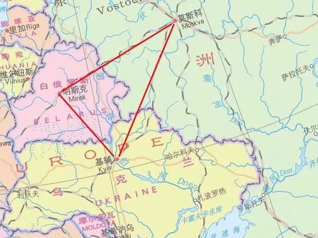 俄战机轮番轰炸乌军,俄军频繁轰炸基辅,乌军却从未空袭过莫斯科,究竟是何原因呢? 俄战机轮番轰炸乌军,俄军频繁轰炸基辅,乌军却从未空袭过莫斯科,究竟是何原因呢?