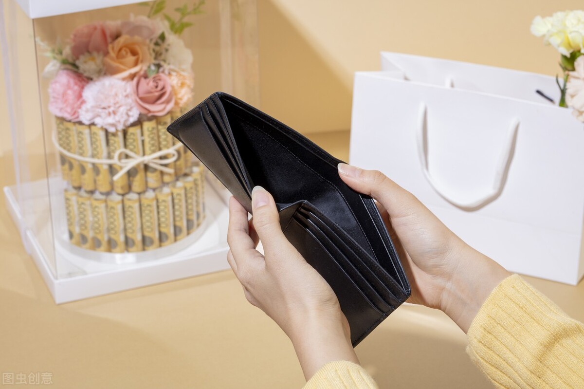 发信息给孕妇说恶心,孕妇为什么喝了鲫鱼汤想吐? 发信息给孕妇说恶心,孕妇为什么喝了鲫鱼汤想吐?