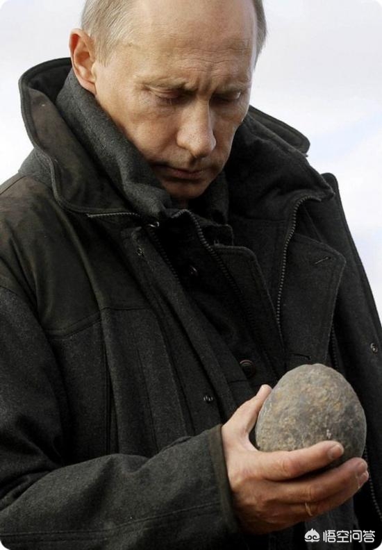 莫斯科连续3晚遭袭,俄罗斯驻叙空军基地遭袭损失惨重,普京会报复吗? 莫斯科连续3晚遭袭,俄罗斯驻叙空军基地遭袭损失惨重,普京会报复吗?