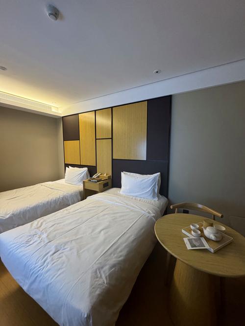 曝全季酒店水有酒味,全季酒店里面的水要钱吗