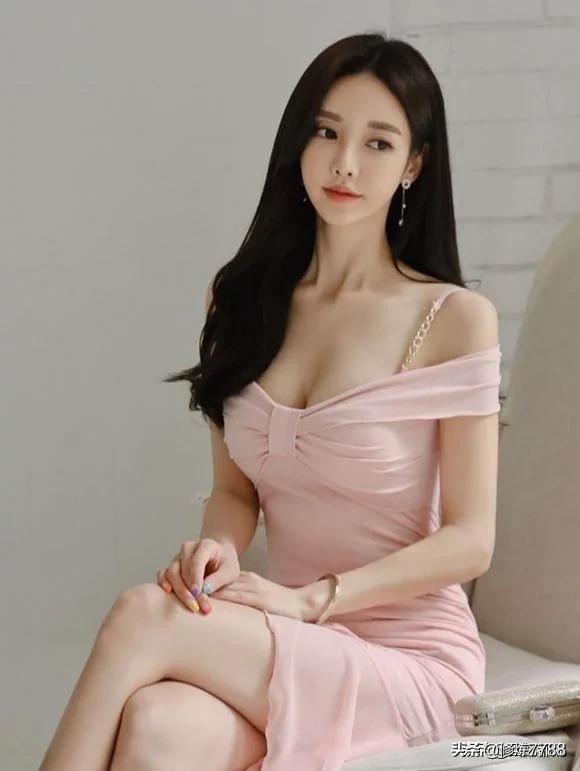 老太被假警察诈骗,两外地老人荆门使用假钞骗菜农，民警将其抓获, 你怎么看？