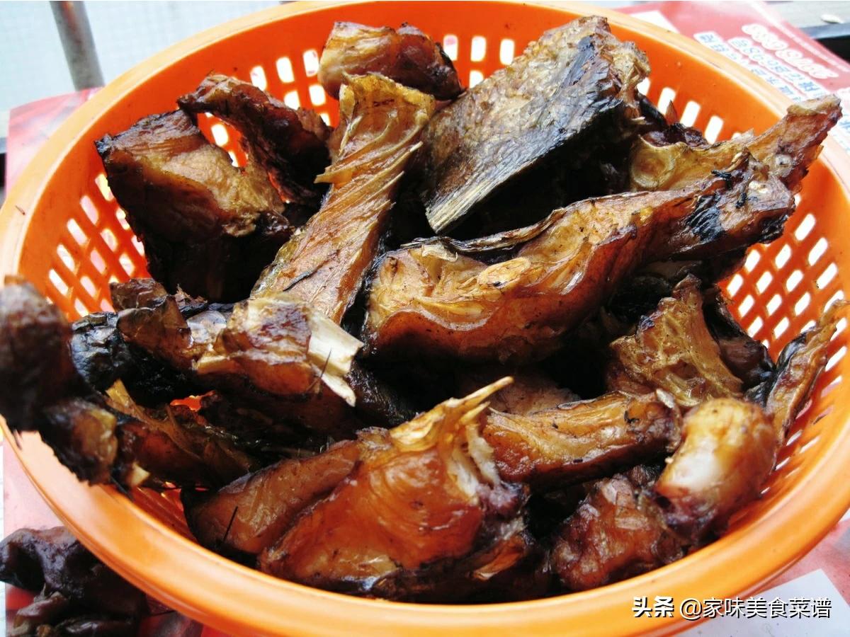 放水淹房判赔3万,租的地国家放水给淹了,国家赔偿的钱应该给谁? 放水淹房判赔3万,租的地国家放水给淹了,国家赔偿的钱应该给谁?