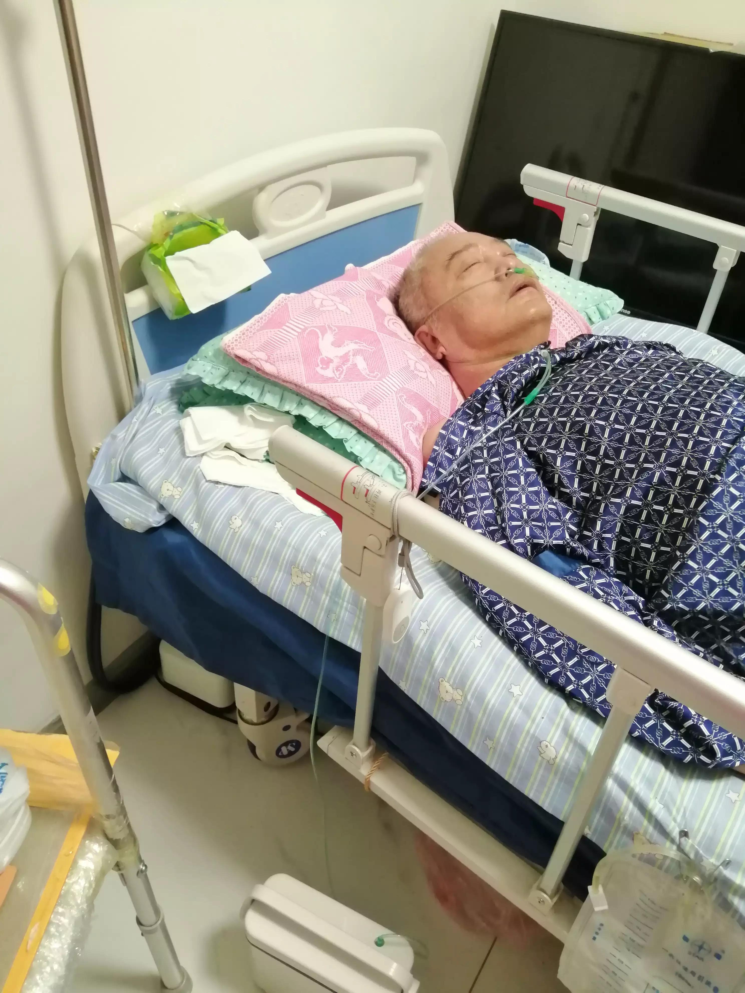 男性自杀率为女性3倍,大家怎样看待一个男人为一个女人要自杀？