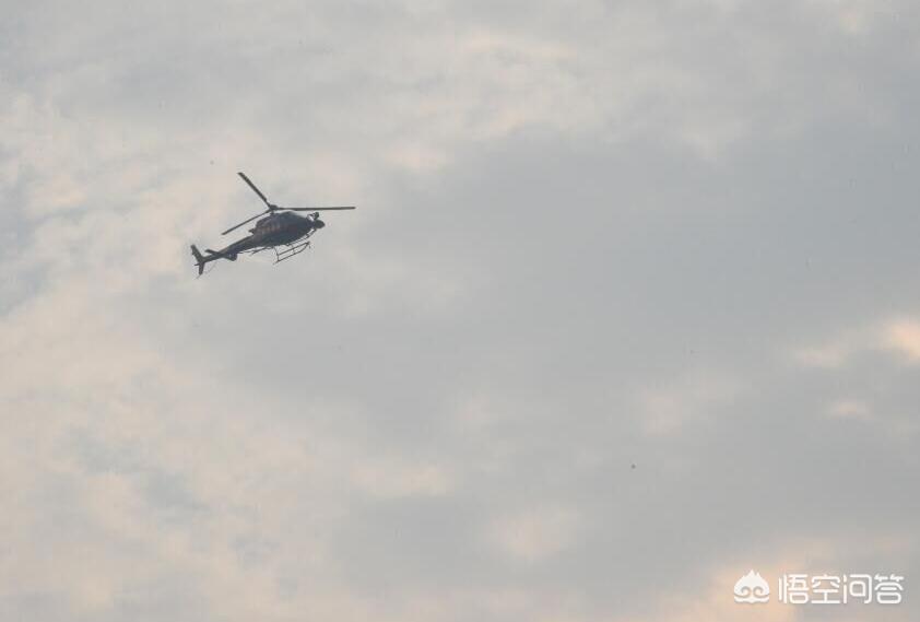 武汉街头出现大飞机,武汉冻雨天气飞机能起飞吗？