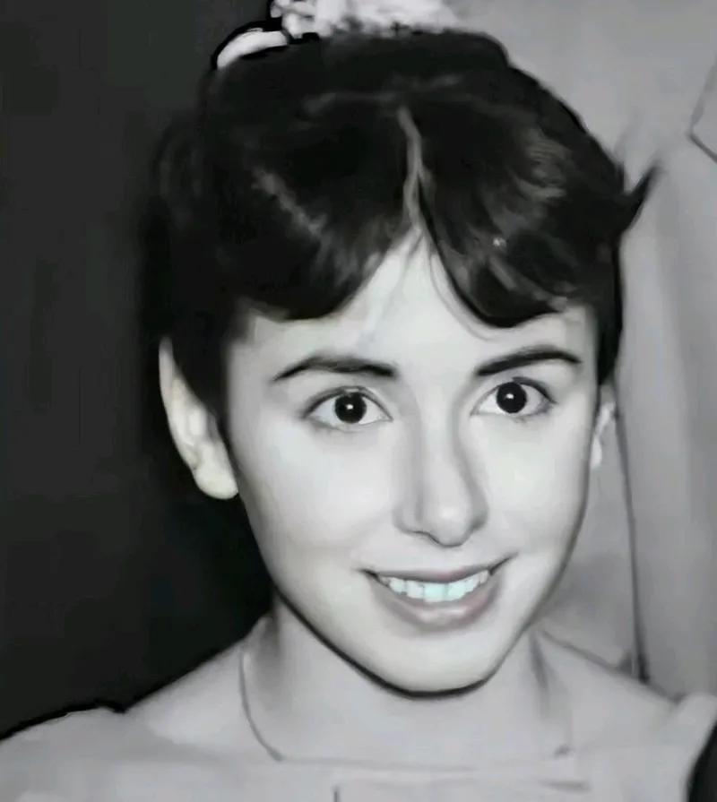 佩洛西宣布退休,佩洛西那么大的年纪，为什么没退休？