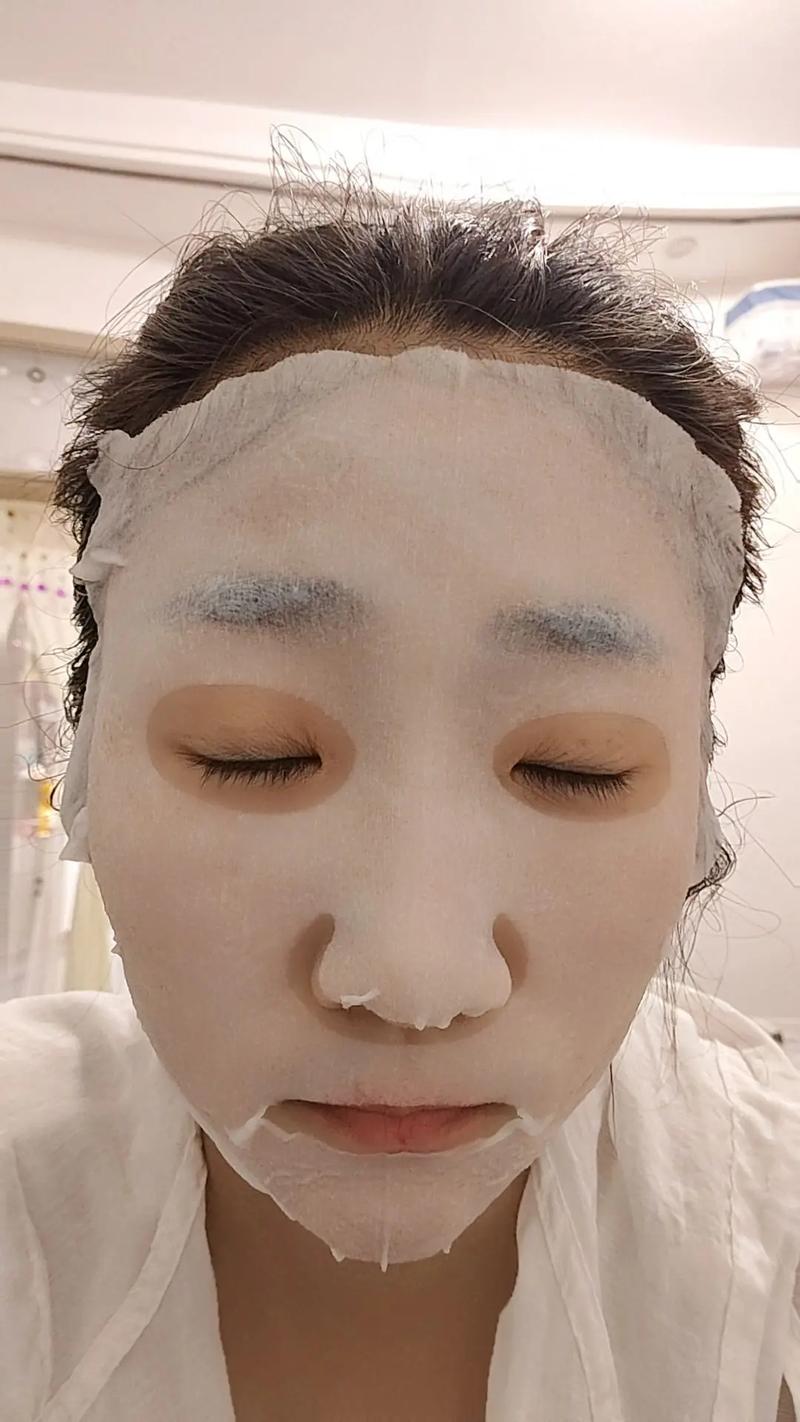 天天敷面膜可能毁脸,天天敷面膜可能毁脸吗