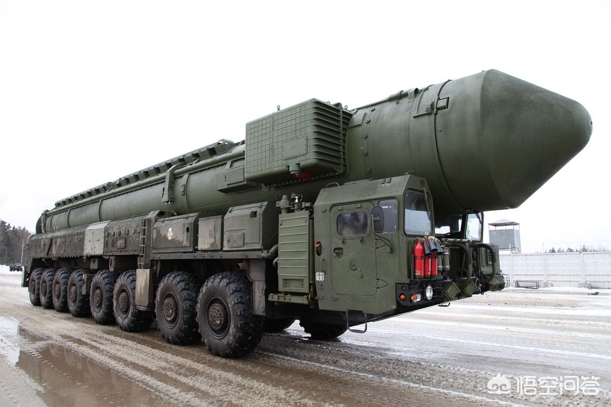 加拿大再制裁俄罗斯,俄罗斯和加拿大交界处？