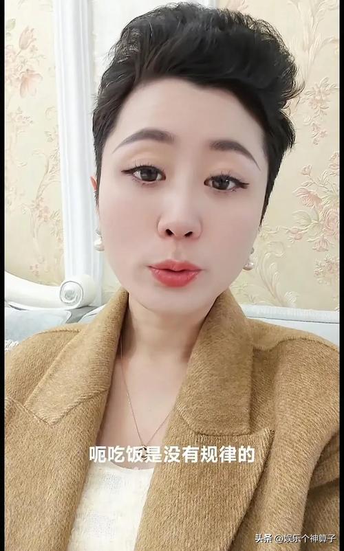 5月女婴手术后离世,刚刚5月,已有12位网红相继去世,生前风光无限,死后有谁记得?