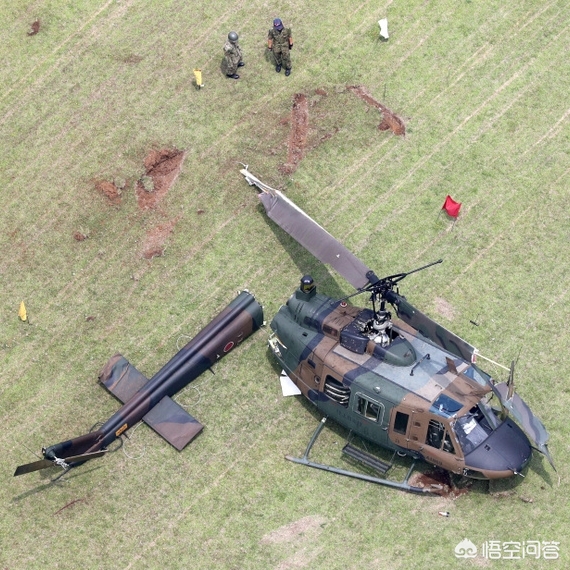 日本一架飞机疑坠毁,有报道说本月21日本陆自一架直升机坠毁，为何日本继空自F-35A坠毁后又有军机坠落？