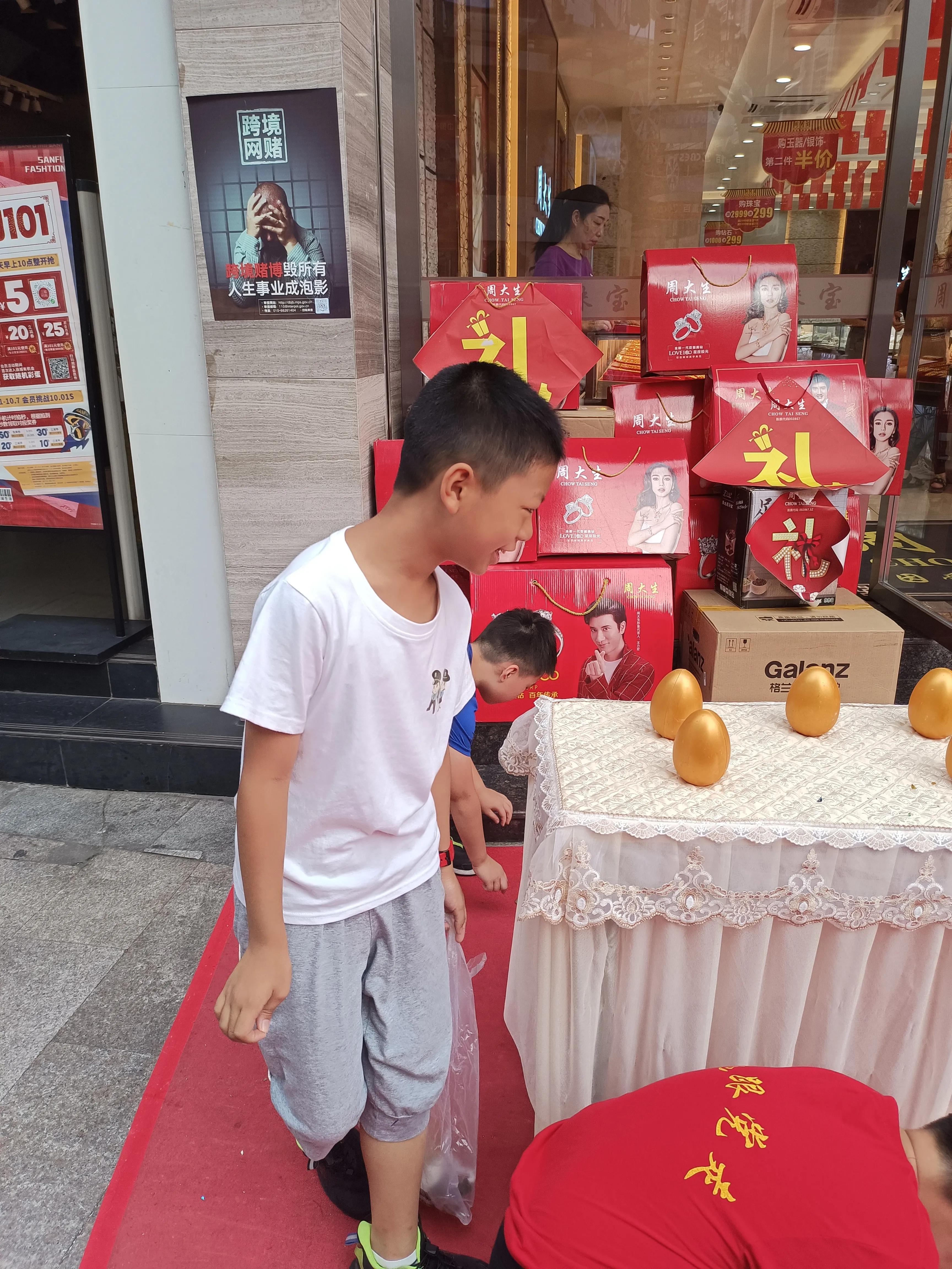 被辱骂殴打后自杀,被辱骂后打人