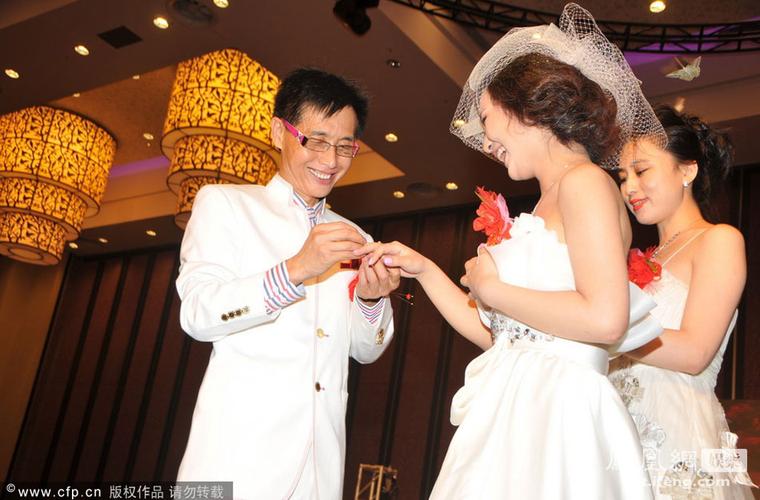 老人送房求认干女儿,没结婚能不能认干女儿?