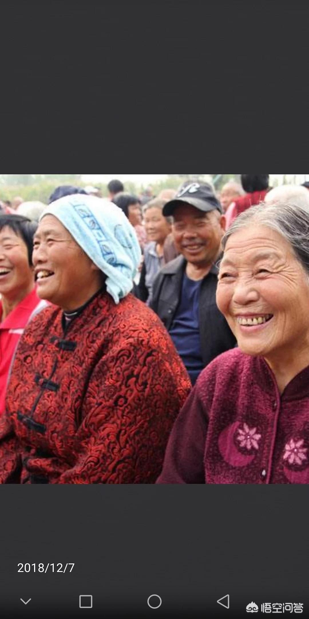 为选手裹毛巾引争议,羞羞的铁拳马丽半裹毛巾怎么演的？